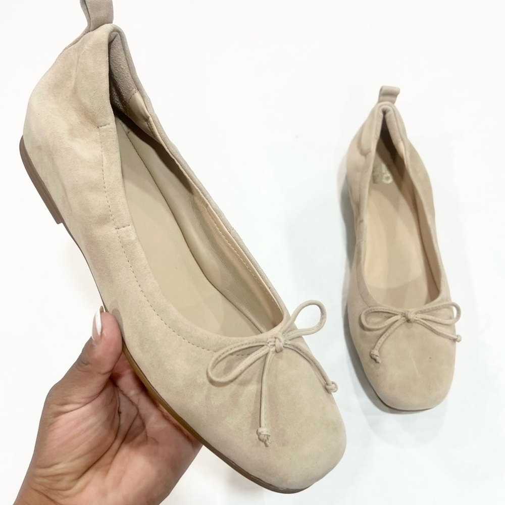 ABEO | Cadence Bow Neut Flats Sandals